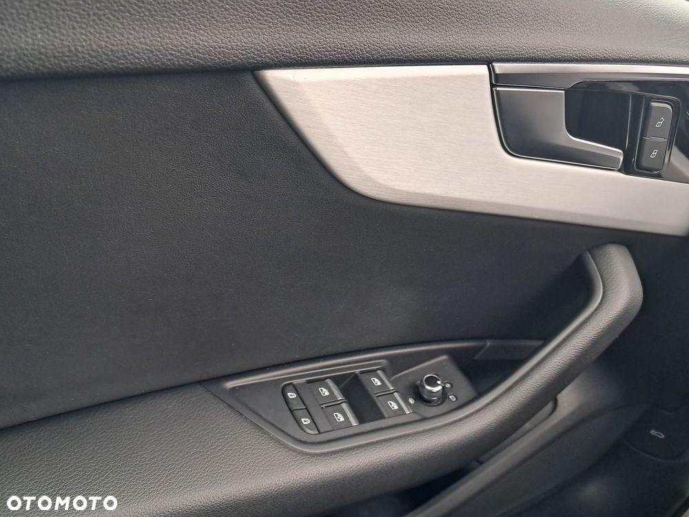 Audi A4 Limousine - 24