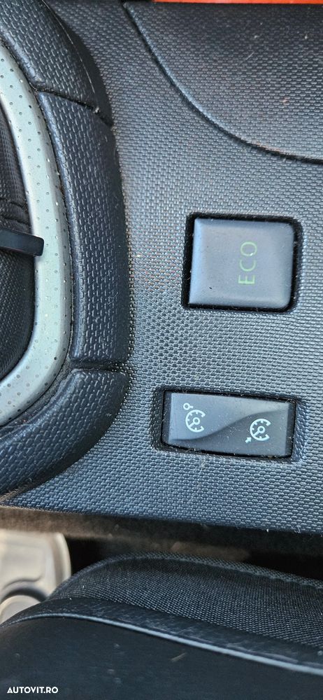 Renault Clio ENERGY TCe 90 Start & Stop 99g Eco-Drive - 9