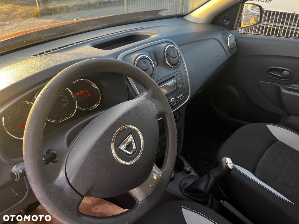 Dacia Sandero 0.9 TCe SL Celebration - 10