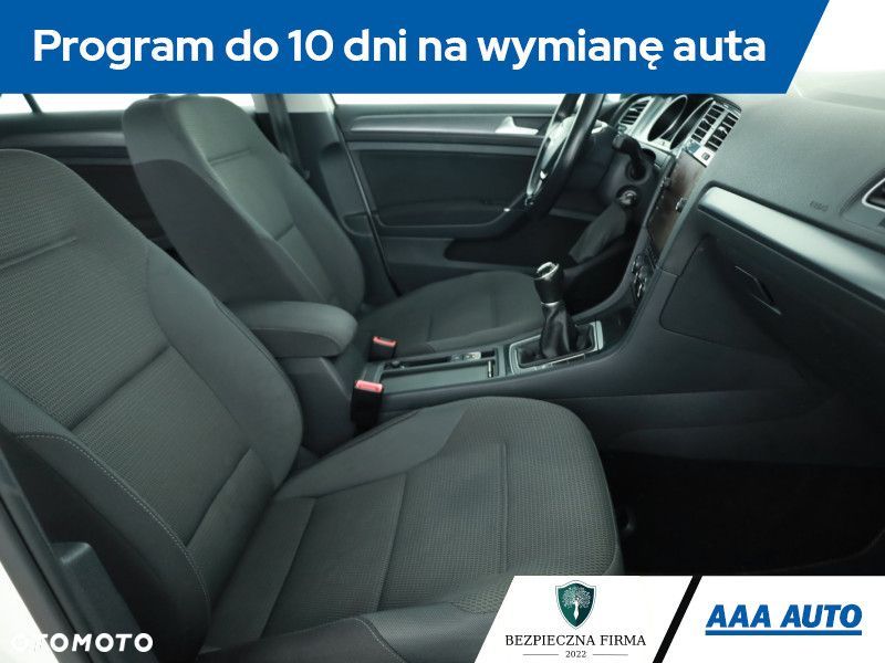 Volkswagen Golf Variant - 9