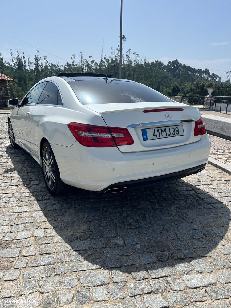 Mercedes-Benz E 220 - 5