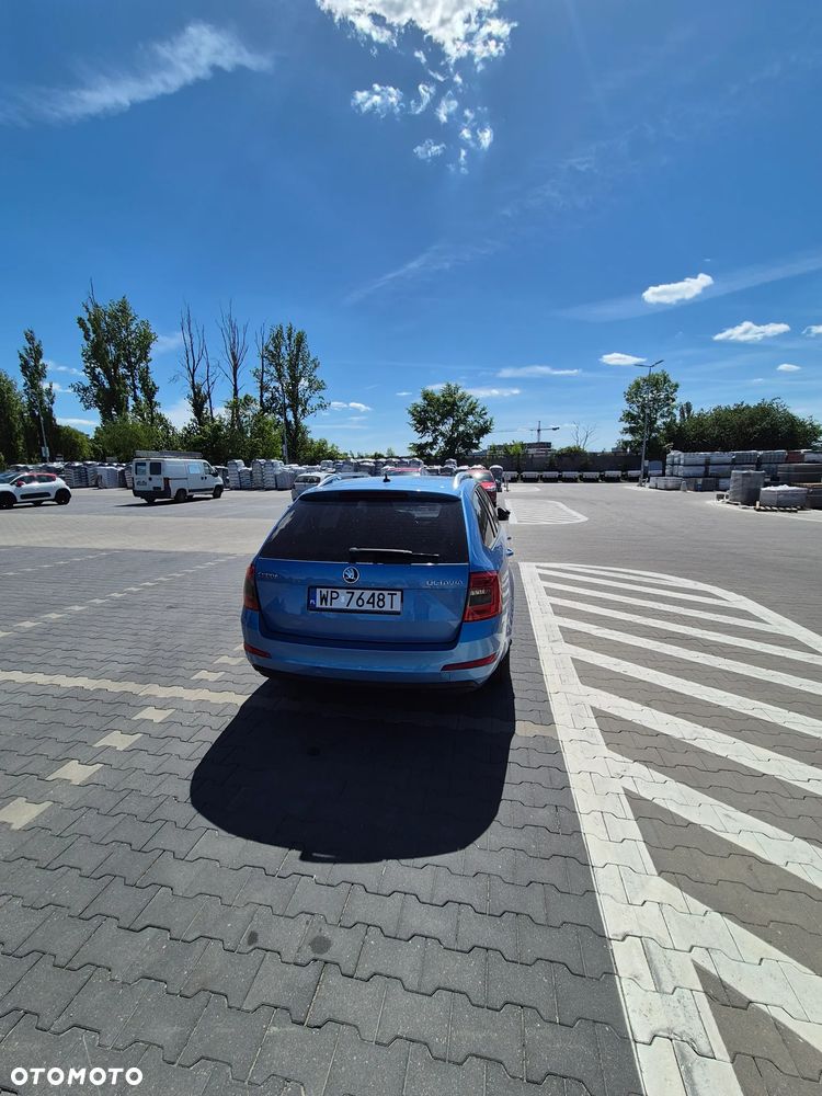 Skoda Octavia 2.0 TDI Elegance - 4