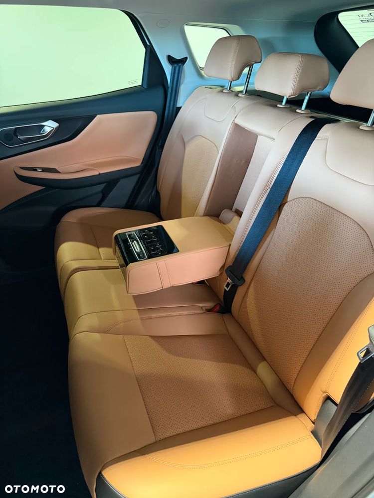 BAIC 7 1.5T Luxury DCT - 11