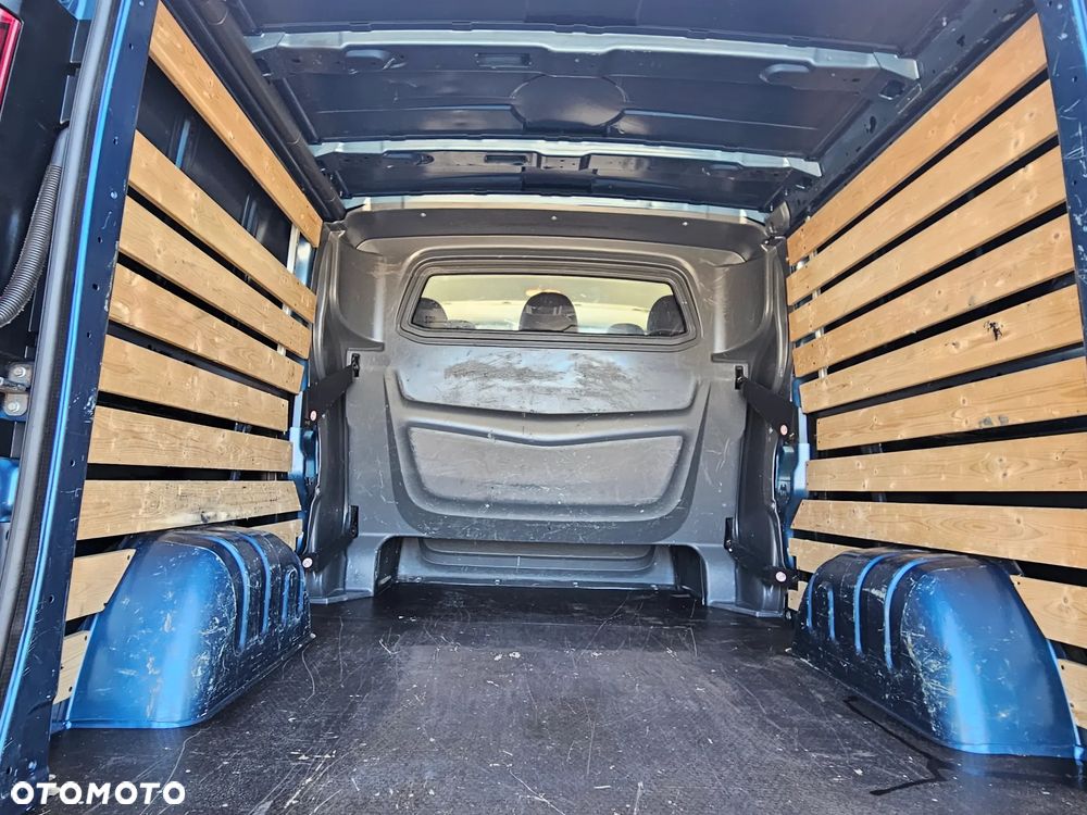 Opel Vivaro L2-long 5 osób , Brygadówka - 11
