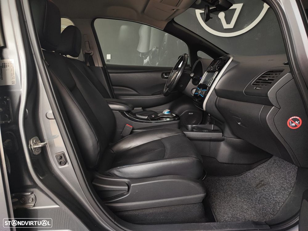 Nissan Leaf Tekna 30 kWh - 31