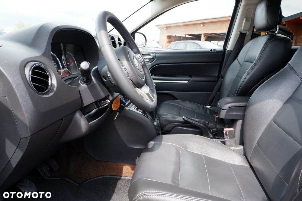 Jeep Compass 2.2 CRD 4x4 Limited - 27