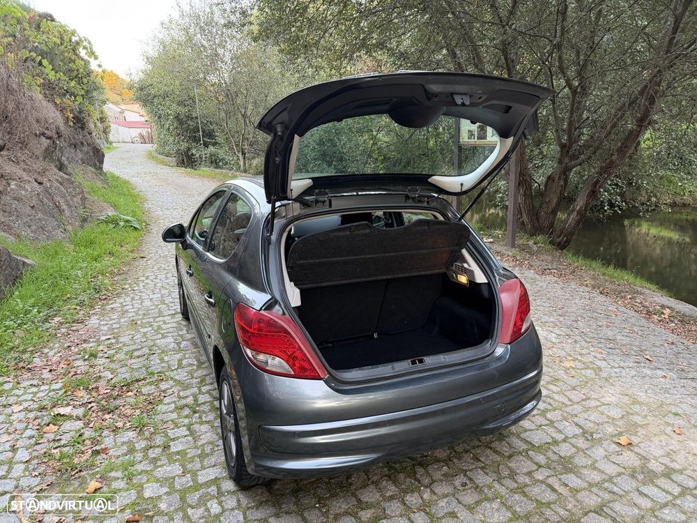 Peugeot 207 1.4 HDi Allure - 27