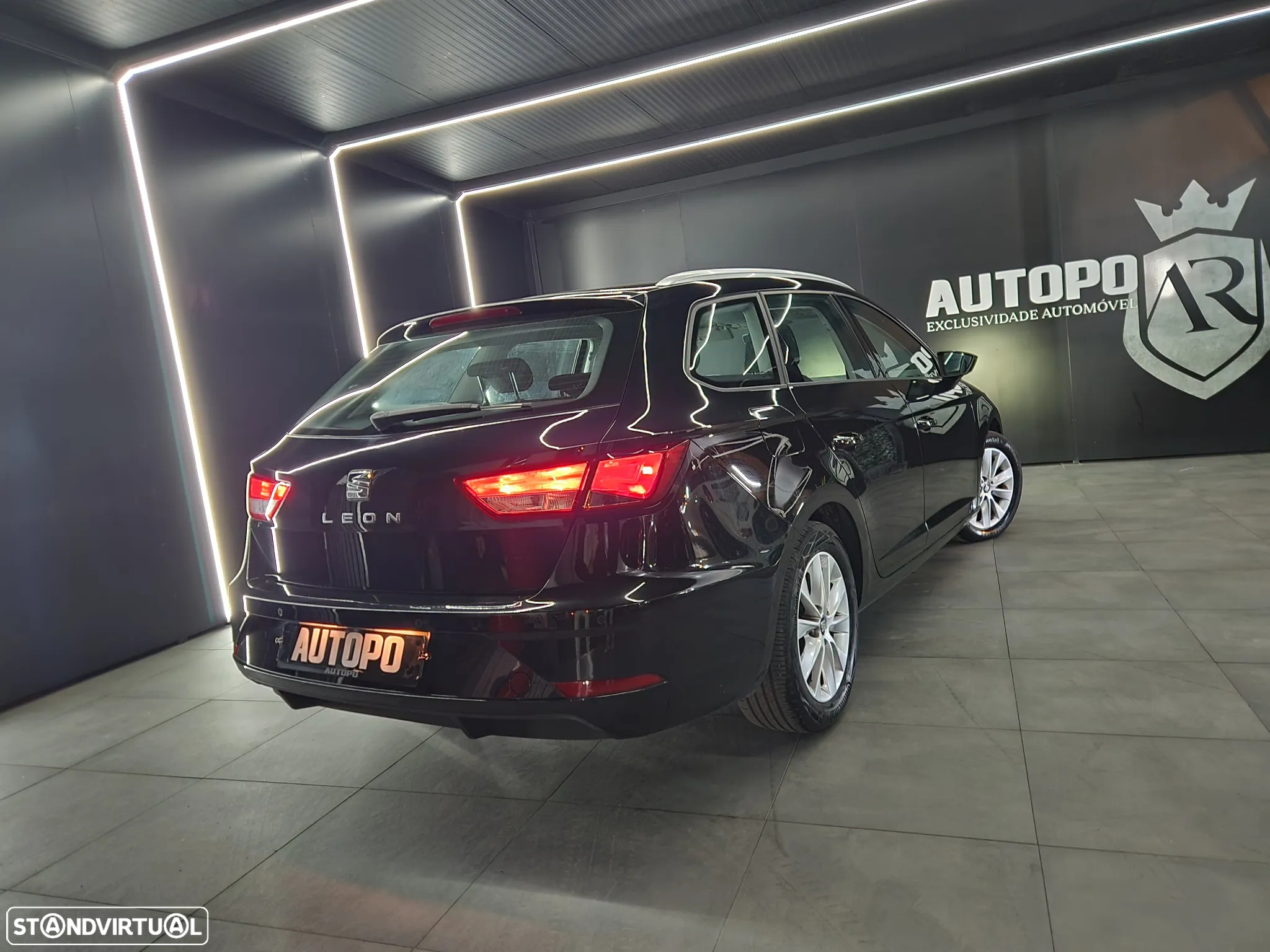 SEAT Leon ST 1.6 TDI Style S/S - 16