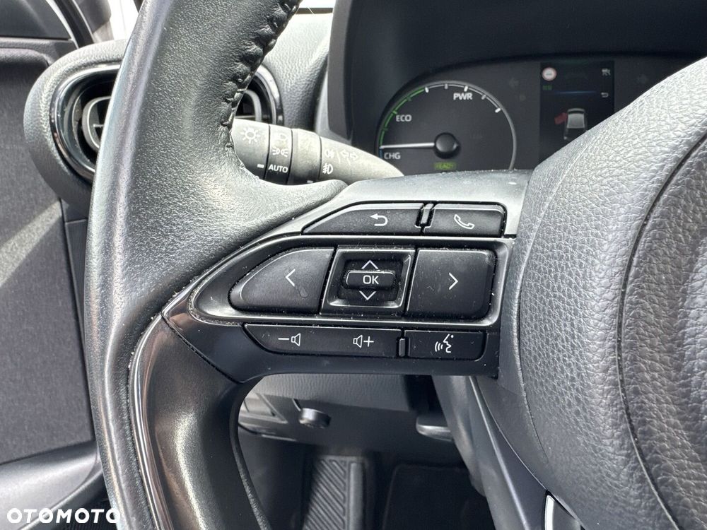 Toyota Yaris - 23