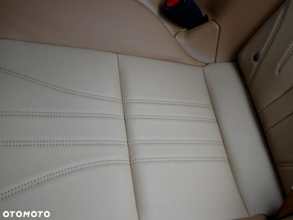 Lexus LC 500h Prestige - 31