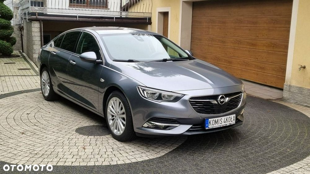 Opel Insignia - 8