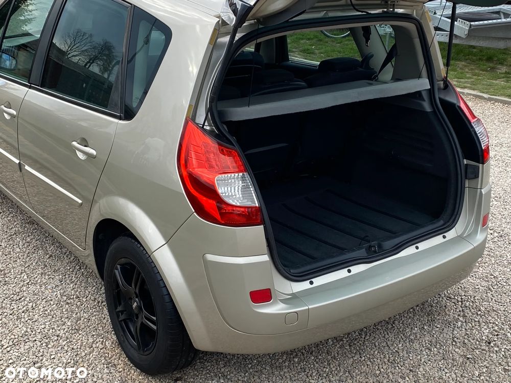 Renault Scenic 1.6 16V Expression - 15