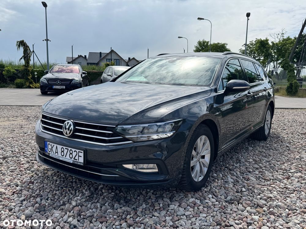 Volkswagen Passat 2.0 TDI SCR DSG Elegance - 1