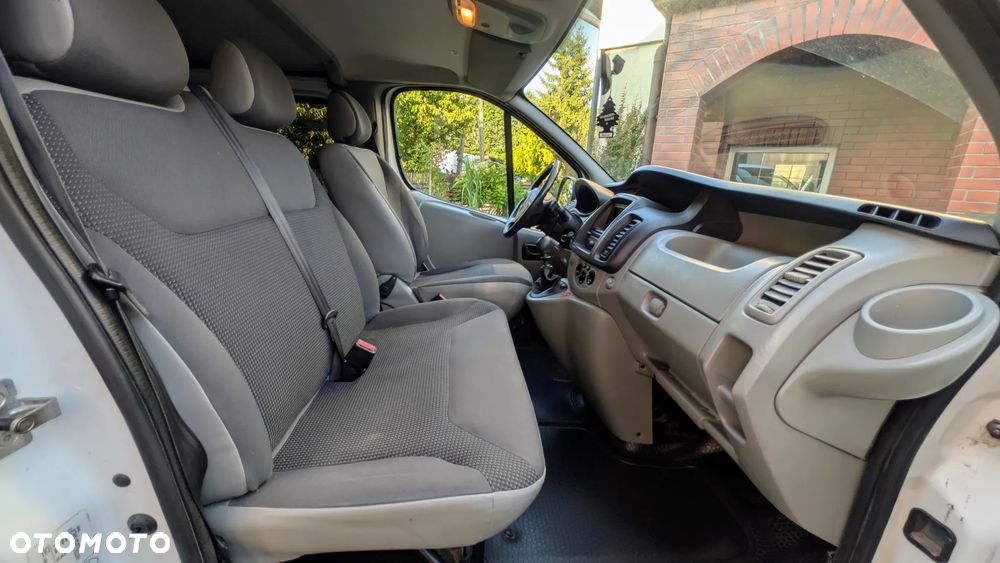 Opel VIVARO - 10