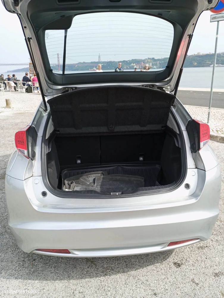 Honda Civic 2.2 i-DTEC Sport - 27