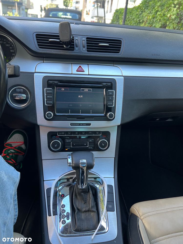 Volkswagen Passat CC 2.0 TDI DSG - 24
