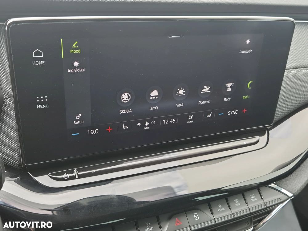 Skoda Octavia 2.0 TDI DSG Style - 22