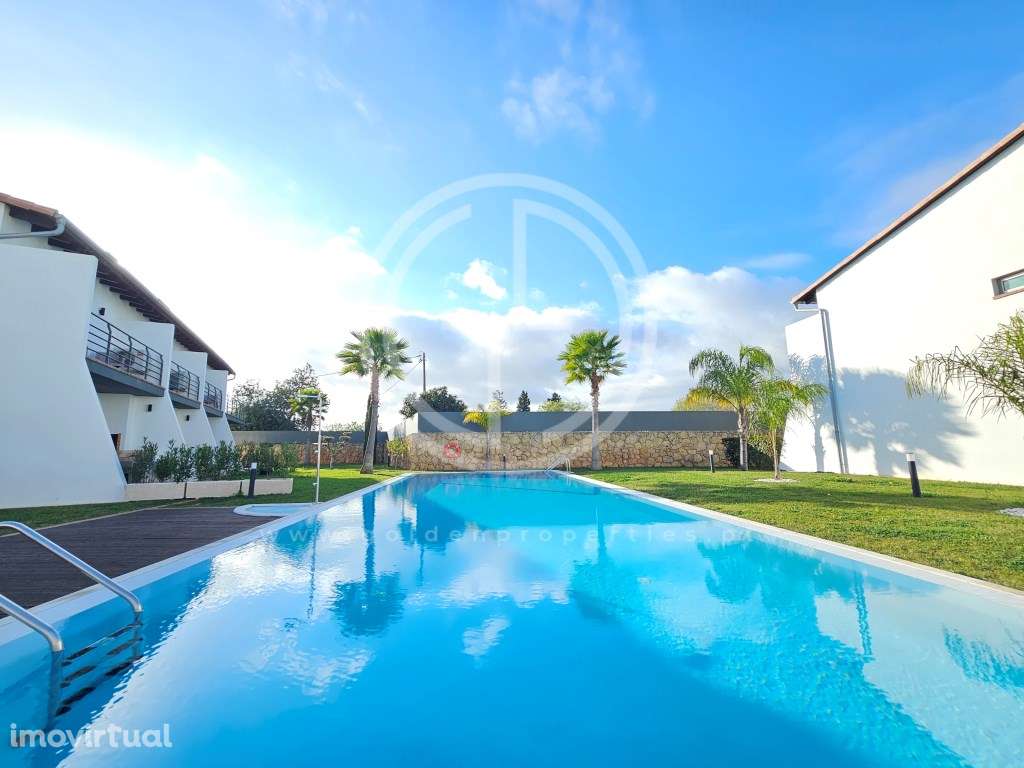 Moradia T5 Individual semi-nova em Alcantarilha, Silves - Grande imagem: 2/48