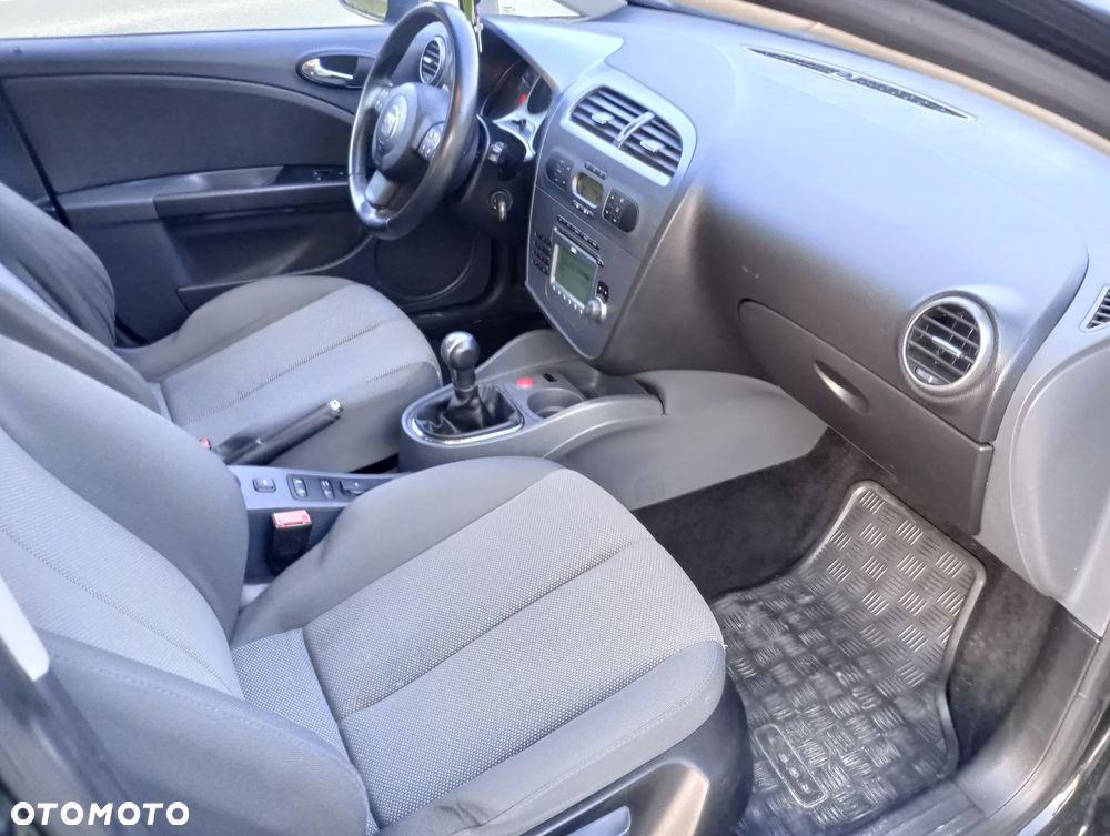 Seat Leon 1.6 Reference - 9