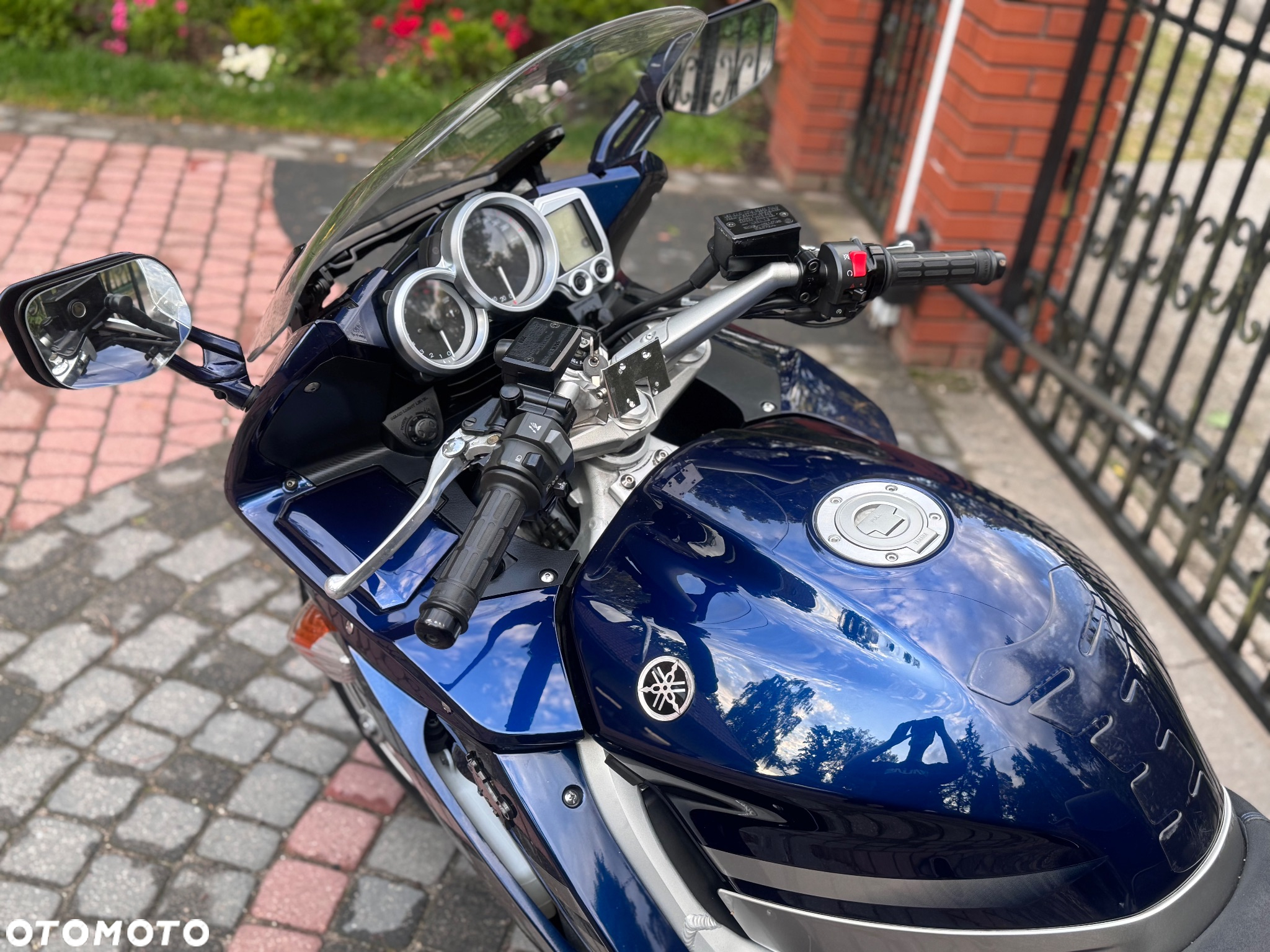 Yamaha FJR - 15