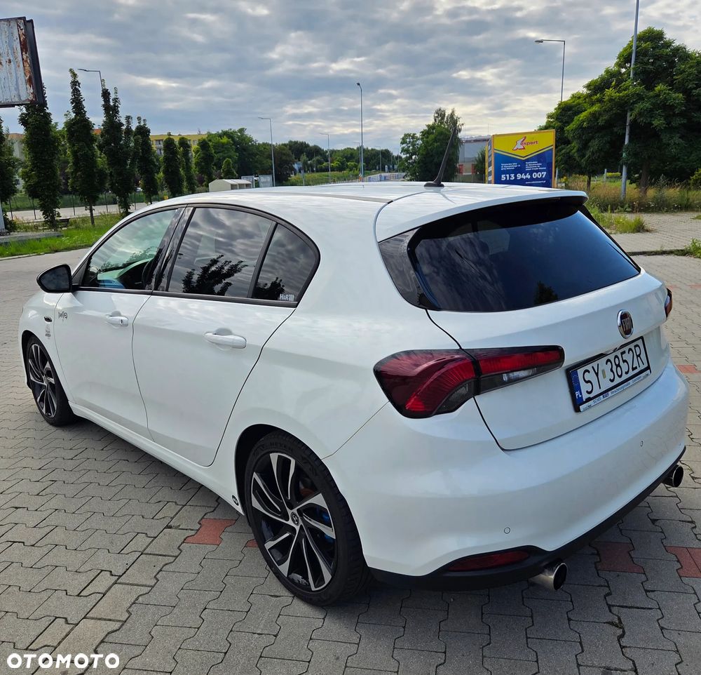 Fiat Tipo 1.4 T-Jet S-Design - 4