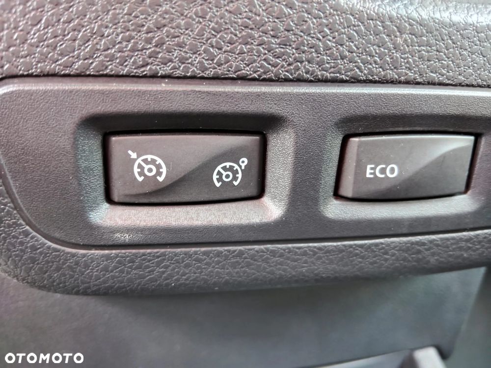 Dacia Lodgy TCe 115 Comfort - 12