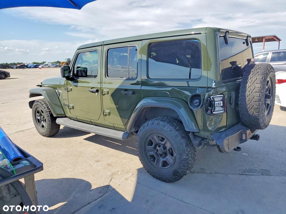Jeep Wrangler Unlimited 3.6 Automatik Sahara - 3