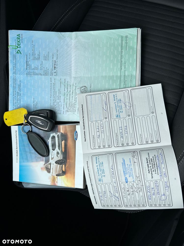 Ford Kuga 1.5 EcoBoost 2x4 Titanium - 38