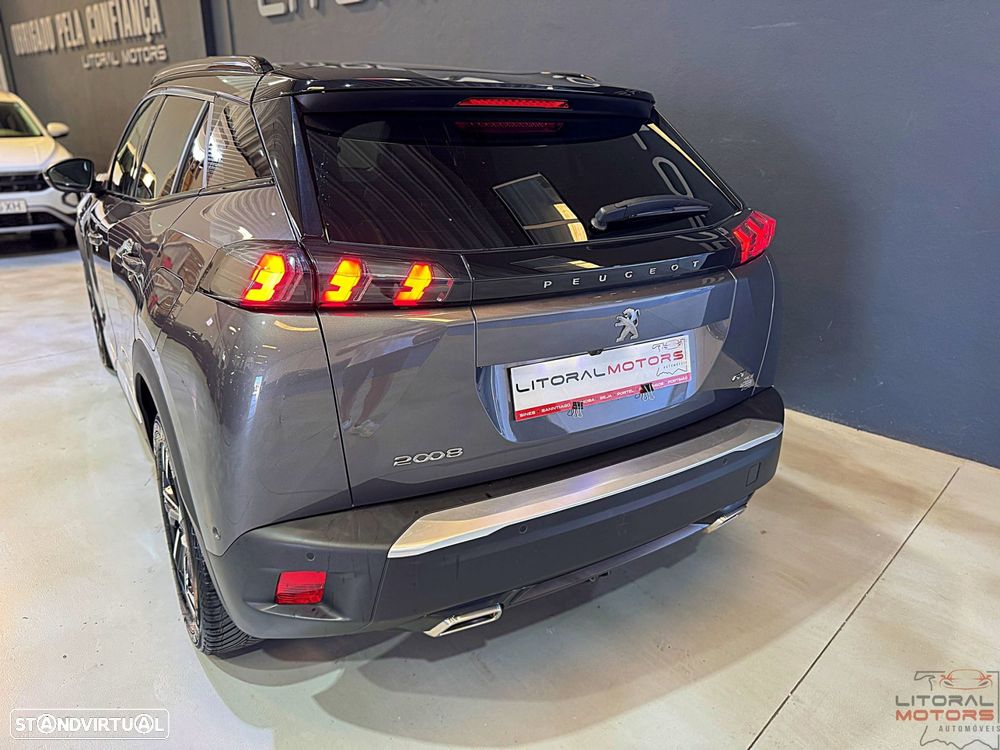 Peugeot 2008 1.2 PureTech GT EAT8 - 10