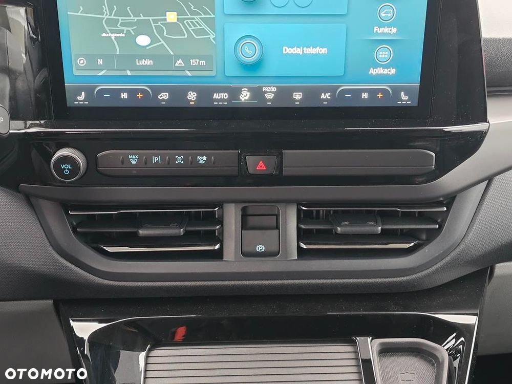 Ford Tourneo Custom 2.0 EcoBlue 320 L2 Titanium - 20