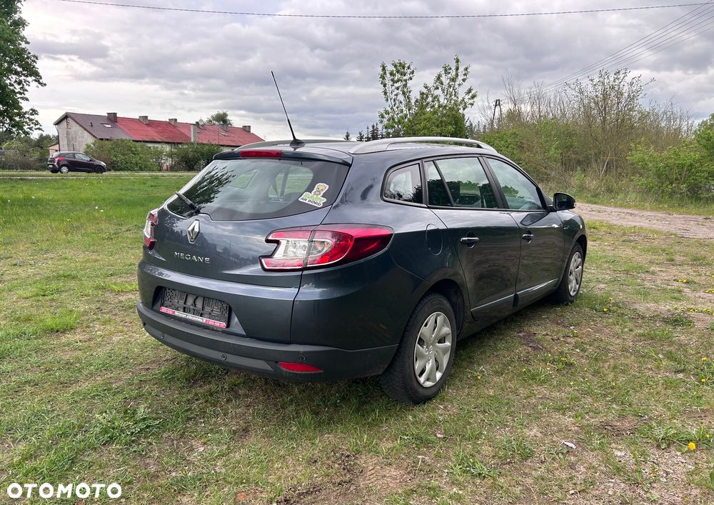Renault Megane 1.6 16V 110 LIMITED - 6