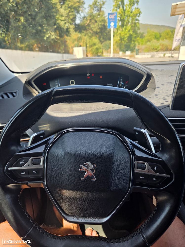 Peugeot 5008 BlueHDI 130 EAT8 Allure - 3