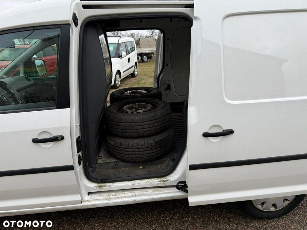 Volkswagen Caddy - 19