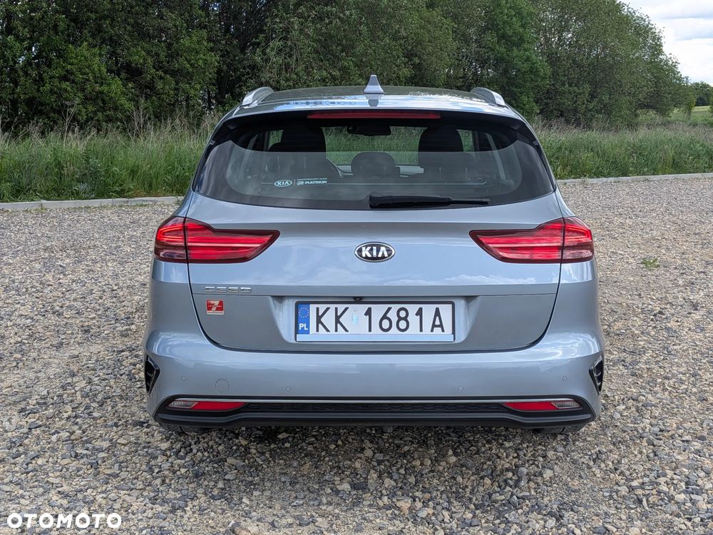 Kia Ceed 1.6 CRDi SCR L Business Line - 4
