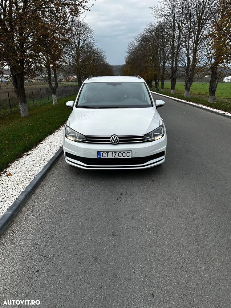 Volkswagen Touran 2.0 TDI Comfortline - 2