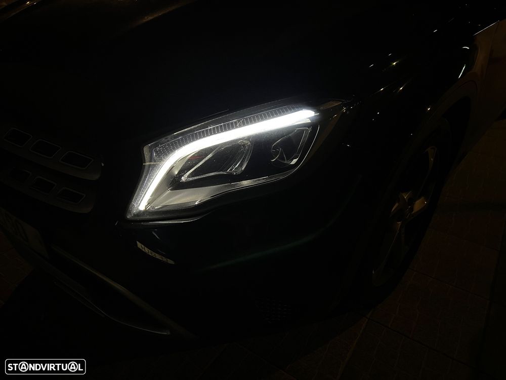 Mercedes-Benz GLA 180 CDI Urban Aut. - 24