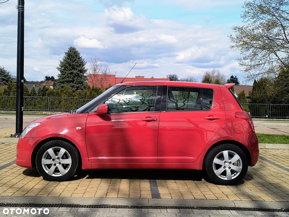 Suzuki Swift 1.3 DDiS Comfort - 8