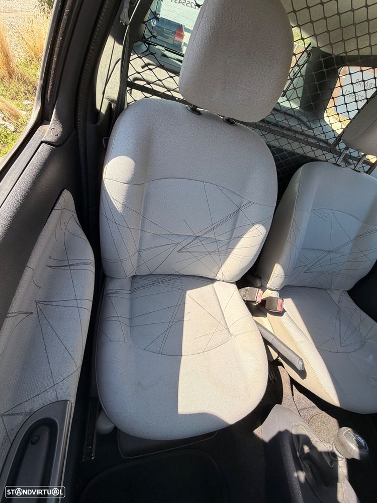 Renault Clio 1.5 dCi S - 2