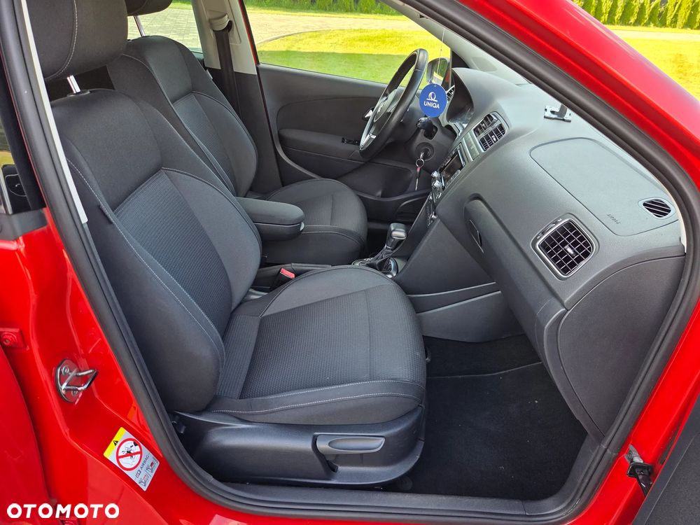 Volkswagen Polo 1.4 DSG Team - 25