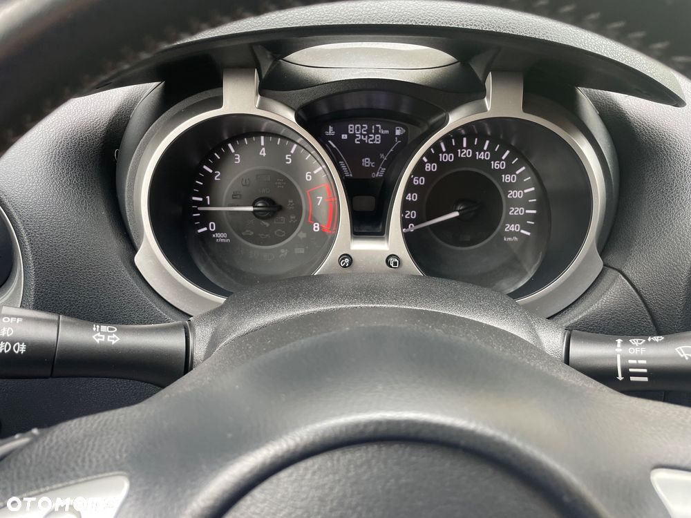 Nissan Juke 1.6 Visia - 14