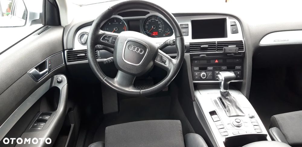 Audi A6 Avant 3.0 TDI DPF quattro tiptronic - 16