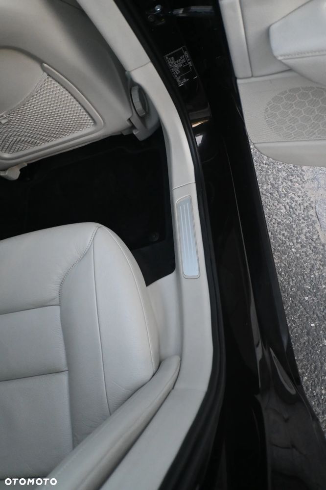 Volvo S90 D4 Inscription - 29