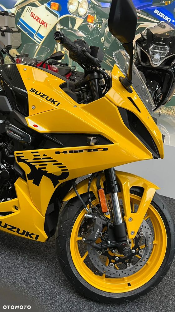 Suzuki GSX-R - 17