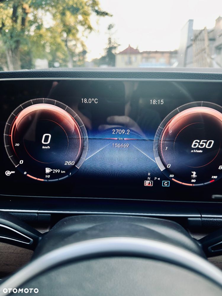Mercedes-Benz GLE - 25