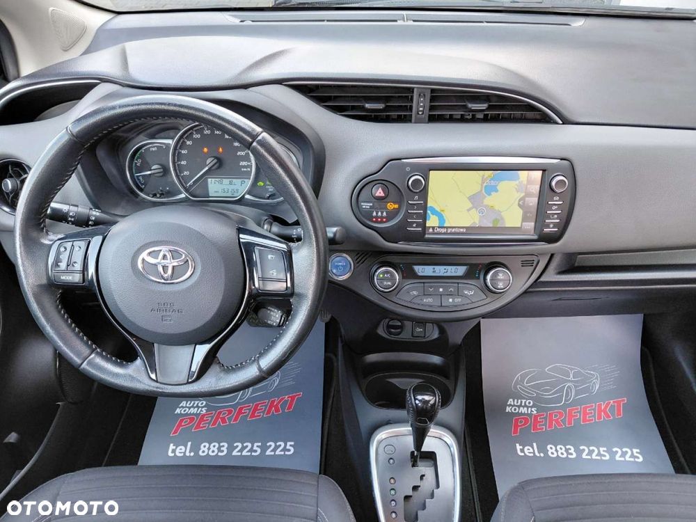 Toyota Yaris - 17