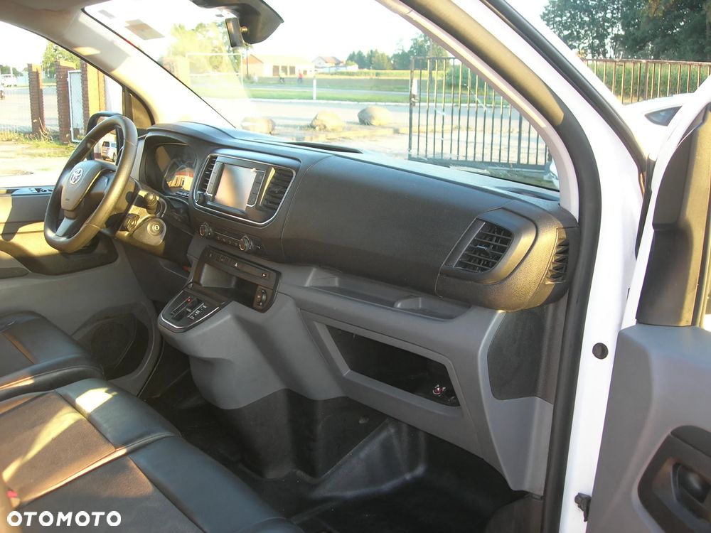 Toyota Proace - 14