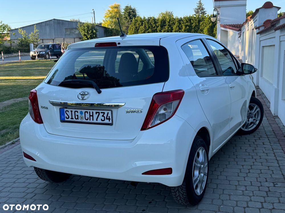 Toyota Yaris - 9