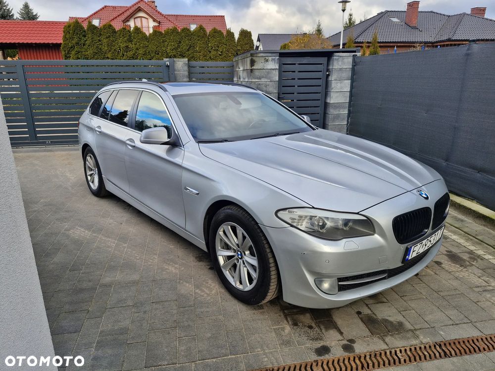 BMW Seria 5 520d Luxury Line - 1