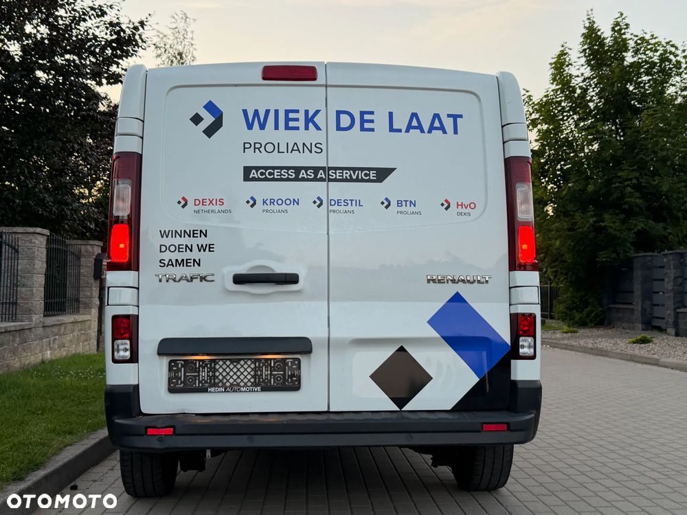 Renault TRAFIC - 24