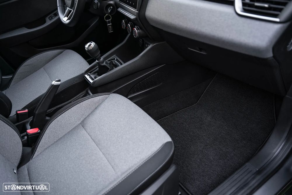 Renault Clio 1.0 TCe Evolution - 36